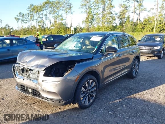 ✅ 2021 Lincoln Corsair Reserve • VIN: 5LMCJ2C98MUL26247 • Lot: 43423855. Wystawiony na IAAI z przebiegiem 65 282 mil. Bezpłatny archiwum sprzedaży aukcyjnych z USA i szczegółowy raport historii pojazdu na DreamBid. Zdjęcie 17.