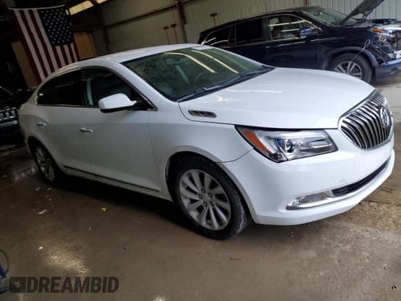 ✅ 2016 Buick LaCrosse • VIN: 1G4GA5G36GF101510 • Lot: 57269575. Wystawiony na Copart z przebiegiem 139 672 mil. Bezpłatny archiwum sprzedaży aukcyjnych z USA i szczegółowy raport historii pojazdu na DreamBid. Zdjęcie 4.