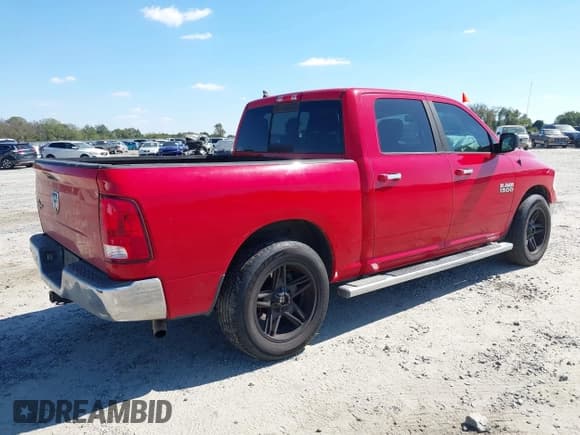 ✅ 2015 Ram 1500 Big Horn • VIN: 1C6RR6LG6FS592209 • Лот: 43445782. Опубликован ранее на IAAI с пробегом 226 730 миль. Бесплатный доступ к архиву аукционных продаж из США и подробный отчёт об истории автомобиля на DreamBid. Изображение 4.