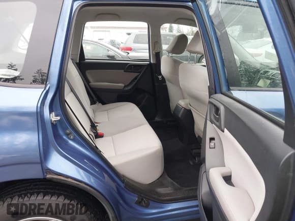 ✅ 2016 Subaru Forester 2.5i • VIN: JF2SJABC9GH488543 • Lot: 43772902. Listed on IAAI with 126,251 mi. Free auction sales archive from the USA and detailed vehicle history report at DreamBid. Image 18.