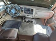 ✅ 2000 Chevrolet Silverado 1500 LS • VIN: 2GCEK19VXY1307907 • Lot: 84819545. Wystawiony na Copart z przebiegiem 297 791 mil. Bezpłatny archiwum sprzedaży aukcyjnych z USA i szczegółowy raport historii pojazdu na DreamBid. Zdjęcie 8.