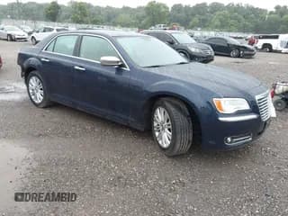 ✅ 2014 Chrysler 300 C • VIN: 2C3CCAKG8EH163460 • Лот: 42880679. Опубликован ранее на IAAI с пробегом 71 942 миль. Бесплатный доступ к архиву аукционных продаж из США и подробный отчёт об истории автомобиля на DreamBid. Изображение 1.