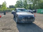 ✅ 2023 Audi Q5 Premium • VIN: WA1ABAFY0P2082483 • Lot: 67843745. Wystawiony na Copart z przebiegiem Nie podano. Bezpłatny archiwum sprzedaży aukcyjnych z USA i szczegółowy raport historii pojazdu na DreamBid. Zdjęcie 13.