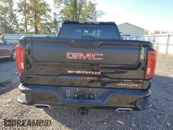 ✅ 2024 GMC Sierra 1500 AT4X • VIN: 3GTUUFEL2RG247122 • Лот: 85308105. Опубликован ранее на Copart с пробегом 13 450 миль. Бесплатный доступ к архиву аукционных продаж из США и подробный отчёт об истории автомобиля на DreamBid. Изображение 6.