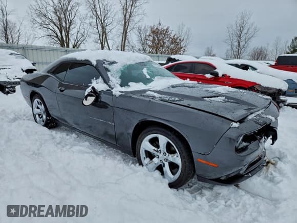 ✅ 2016 Dodge Challenger SXT • VIN: 2C3CDZAG9GH113604 • Lot: 93640155. Listed on Copart with 130,540 mi. Free auction sales archive from the USA and detailed vehicle history report at DreamBid. Image 4.
