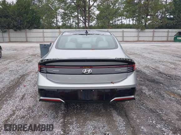 2024 Hyundai Sonata SEL с VIN KMHL64JA2RA393772, выставлен на аукционе IAAI как лот 43566028 с пробегом 47 063 миль миль и . История ставок и продаж доступна на DreamBid. Изображение 16.