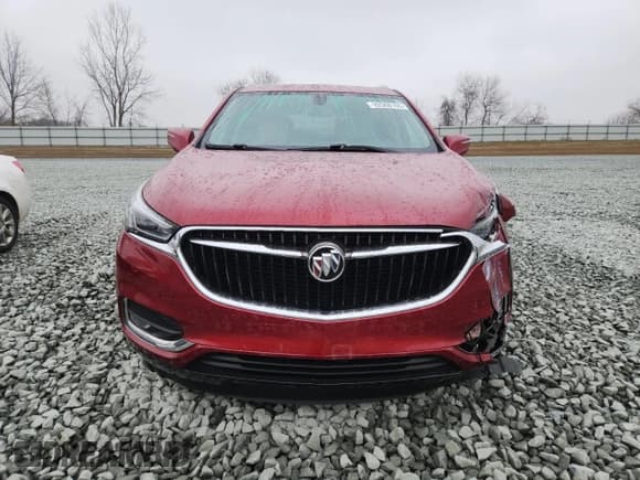 ✅ 2018 Buick Enclave Essence • VIN: 5GAEVAKW2JJ121656 • Lot: 92568165. Wystawiony na Copart z przebiegiem 107 512 mil. Bezpłatny archiwum sprzedaży aukcyjnych z USA i szczegółowy raport historii pojazdu na DreamBid. Zdjęcie 5.