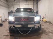 ✅ 2007 GMC Sierra 1500 • VIN: 2GTEK13Y671700496 • Лот: 41233730. Опубликован ранее на IAAI с пробегом 225 186 миль. Бесплатный доступ к архиву аукционных продаж из США и подробный отчёт об истории автомобиля на DreamBid. Изображение 13.