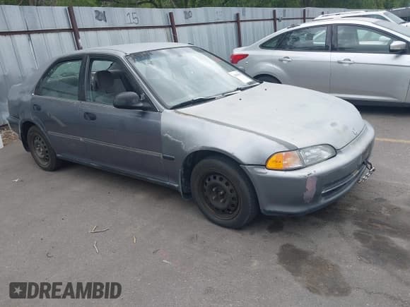 ✅ 1994 Honda Civic LX • VIN: JHMEG8657RS006767 • Lot: 42620635. Listed on IAAI with 193,402 mi. Free auction sales archive from the USA and detailed vehicle history report at DreamBid. Image 1.