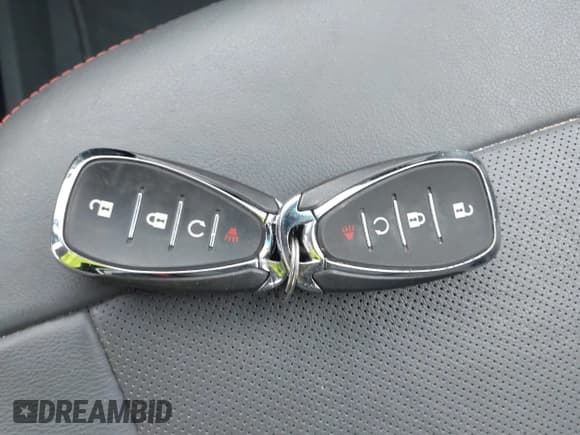 ✅ 2020 Chevrolet Bolt EV Premier • VIN: 1G1FZ6S06L4115594 • Lot: 42368709. Listed on IAAI with 33,105 mi. Free auction sales archive from the USA and detailed vehicle history report at DreamBid. Image 11.