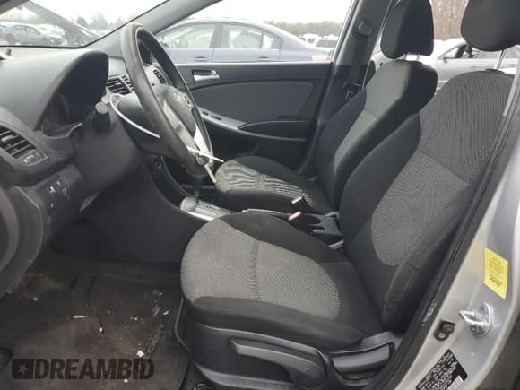 ✅ 2012 Hyundai Accent GS • VIN: KMHCT5AE1CU052760 • Лот: 43874405. Опубликован ранее на Copart с пробегом 178 869 миль. Бесплатный доступ к архиву аукционных продаж из США и подробный отчёт об истории автомобиля на DreamBid. Изображение 7.