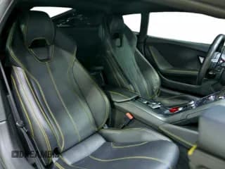 ✅ 2015 Lamborghini Huracan • VIN: ZHWUC1ZF3FLA03451 • Lot: 97352275. Wystawiony na Copart z przebiegiem 32 201 mil. Bezpłatny archiwum sprzedaży aukcyjnych z USA i szczegółowy raport historii pojazdu na DreamBid. Zdjęcie 5.