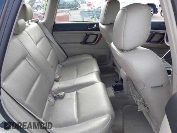 ✅ 2006 Subaru Legacy Outback Limited • VIN: 4S4BP62C367329091 • Lot: 42895201. Listed on IAAI with 135,991 mi. Free auction sales archive from the USA and detailed vehicle history report at DreamBid. Image 8.