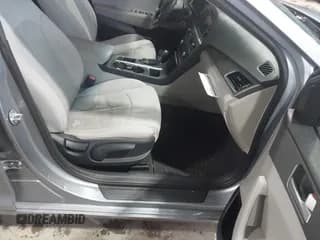 ✅ 2016 Hyundai Sonata SE • VIN: 5NPE24AF2GH303675 • Лот: 43445447. Опубликован ранее на IAAI с пробегом 187 797 миль. Бесплатный доступ к архиву аукционных продаж из США и подробный отчёт об истории автомобиля на DreamBid. Изображение 5.