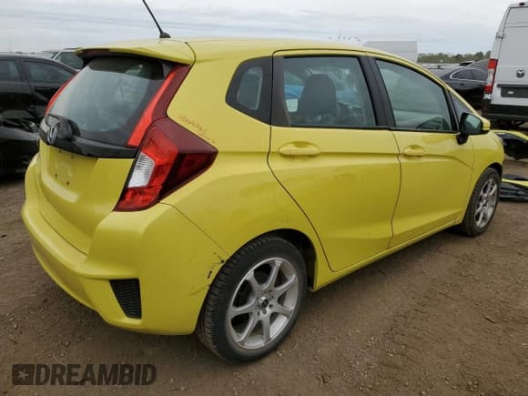 ✅ 2015 Honda Fit LX • VIN: 3HGGK5H5XFM734383 • Лот: 57312035. Опубликован ранее на Copart с пробегом 114 048 миль. Бесплатный доступ к архиву аукционных продаж из США и подробный отчёт об истории автомобиля на DreamBid. Изображение 3.