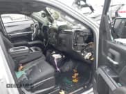 ✅ 2018 Chevrolet Silverado 1500 LT • VIN: 1GCVKRECXJZ356511 • Лот: 43736926. Опубликован ранее на IAAI с пробегом 52 миль. Бесплатный доступ к архиву аукционных продаж из США и подробный отчёт об истории автомобиля на DreamBid. Изображение 5.