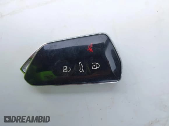 ✅ 2023 Volkswagen ID.4 Pro S • VIN: 1V2GNPE80PC006590 • Lot: 42178241. Wystawiony na IAAI z przebiegiem 17 177 mil. Bezpłatny archiwum sprzedaży aukcyjnych z USA i szczegółowy raport historii pojazdu na DreamBid. Zdjęcie 11.