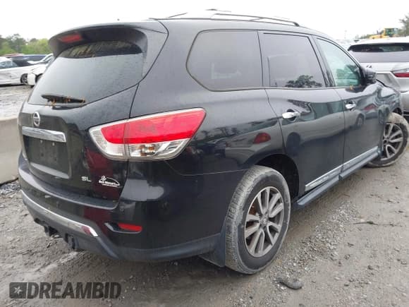 ✅ 2015 Nissan Pathfinder S • VIN: 5N1AR2MN3FC718253 • Lot: 41971121. Listed on IAAI with 167,796 mi. Free auction sales archive from the USA and detailed vehicle history report at DreamBid. Image 4.