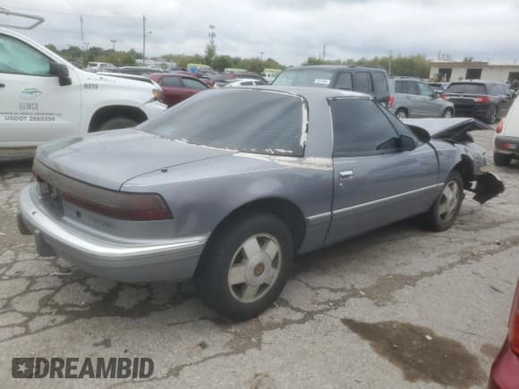 ✅ 1990 Buick Reatta • VIN: 1G4EC13C5LB901555 • Lot: 73544374. Listed on Copart with 108,847 mi. Free auction sales archive from the USA and detailed vehicle history report at DreamBid. Image 3.