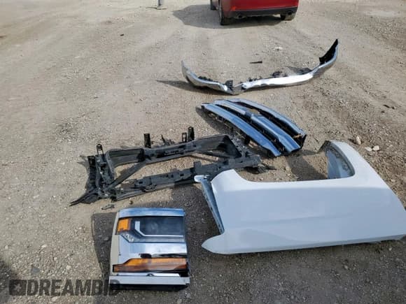 ✅ 2016 Chevrolet Silverado 1500 LT • VIN: 1GCRCREC5GZ292739 • Лот: 84628945. Опубликован ранее на Copart с пробегом 157 111 миль. Бесплатный доступ к архиву аукционных продаж из США и подробный отчёт об истории автомобиля на DreamBid. Изображение 12.