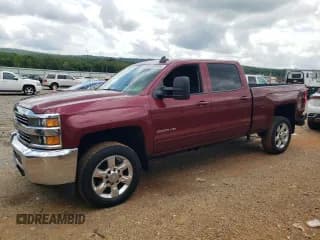 ✅ 2015 Chevrolet Silverado 2500HD LT • VIN: 1GC1KVEG3FF560974 • Lot: 64816495. Wystawiony na Copart z przebiegiem 168 529 mil. Bezpłatny archiwum sprzedaży aukcyjnych z USA i szczegółowy raport historii pojazdu na DreamBid. Zdjęcie 1.
