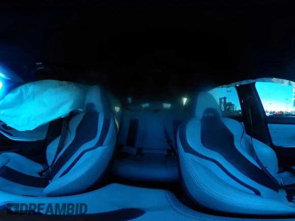 ✅ 2022 BMW M3 Competition • VIN: WBS33AY07NFM19278 • Lot: 43550336. Wystawiony na IAAI z przebiegiem 41 984 mil. Bezpłatny archiwum sprzedaży aukcyjnych z USA i szczegółowy raport historii pojazdu na DreamBid. Zdjęcie 24.