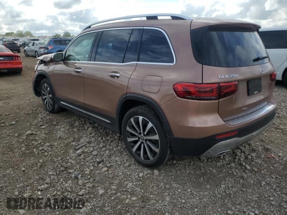 ✅ 2023 Mercedes-Benz GLB 250 • VIN: W1N4M4HB2PW328278 • Lot: 81734165. Wystawiony na Copart z przebiegiem 6 822 mil. Bezpłatny archiwum sprzedaży aukcyjnych z USA i szczegółowy raport historii pojazdu na DreamBid. Zdjęcie 2.