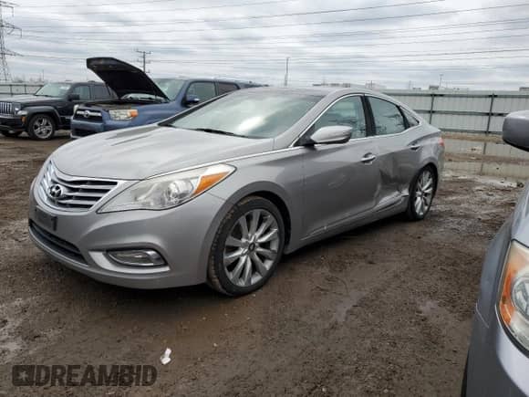 ✅ 2012 Hyundai Azera • VIN: KMHFH4JG1CA186454 • Lot: 51685695. Wystawiony na Copart z przebiegiem 123 327 mil mil. Skorzystaj z bezpłatnego archiwum sprzedaży aukcyjnych z USA i zobacz szczegółowy raport historii pojazdu na DreamBid. Zdjęcie 1.