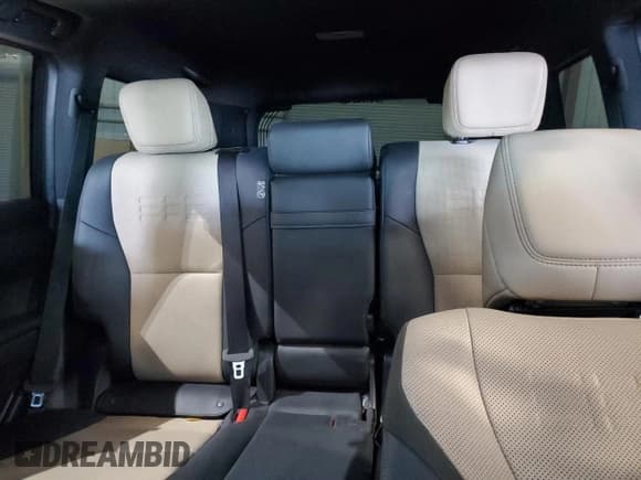 ✅ 2024 Lexus GX 550 Overtrail+ • VIN: JTJTBCDX5R5023397 • Lot: 84765855. Listed on Copart with 23,088 mi. Free auction sales archive from the USA and detailed vehicle history report at DreamBid. Image 10.