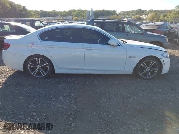 ✅ 2014 BMW 5 Series 528i xDrive • VIN: WBA5A7C57ED612650 • Лот: 43358790. Опубликован ранее на IAAI с пробегом Не указан. Бесплатный доступ к архиву аукционных продаж из США и подробный отчёт об истории автомобиля на DreamBid. Изображение 12.