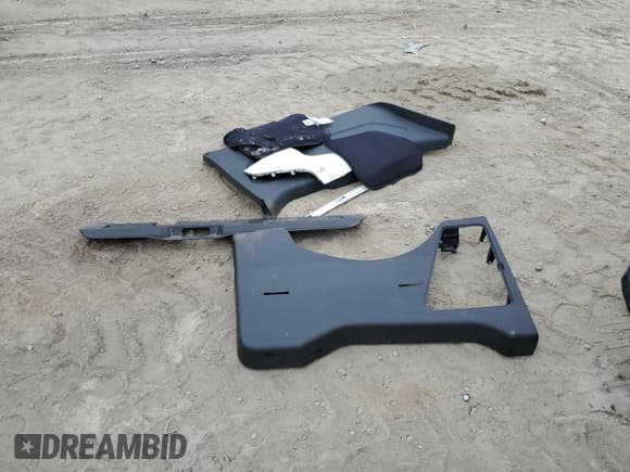 ✅ 2016 Ford Transit Connect XLT • VIN: NM0LE7F78G1267044 • Lot: 84833484. Listed on Copart with 56,548 mi. Free auction sales archive from the USA and detailed vehicle history report at DreamBid. Image 13.