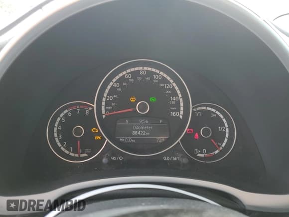 ✅ 2013 Volkswagen Beetle 2.0T w/Sound/Nav • VIN: 3VW7A7AT6DM813677 • Лот: 82785634. Опубликован ранее на Copart с пробегом 88 422 миль. Бесплатный доступ к архиву аукционных продаж из США и подробный отчёт об истории автомобиля на DreamBid. Изображение 9.