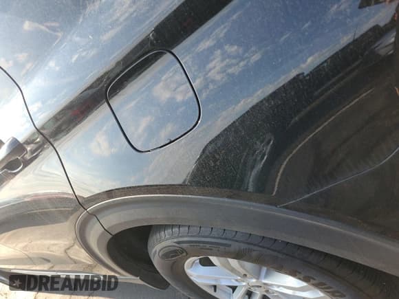 ✅ 2020 Ford Explorer XLT • VIN: 1FMSK8DH3LGC37302 • Lot: 42352088. Wystawiony na IAAI z przebiegiem 80 731 mil. Bezpłatny archiwum sprzedaży aukcyjnych z USA i szczegółowy raport historii pojazdu na DreamBid. Zdjęcie 1.