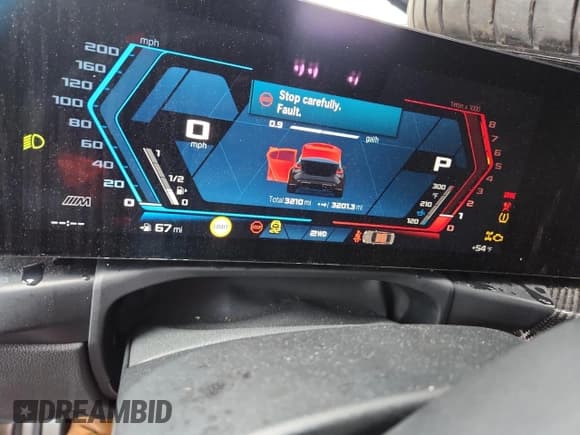 ✅ 2025 BMW M3 Competition xDrive • VIN: WBS33HJ02SFU60075 • Lot: 90101735. Listed on Copart with 3,210 mi. Free auction sales archive from the USA and detailed vehicle history report at DreamBid. Image 9.