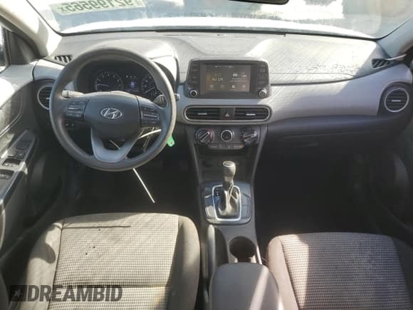✅ 2019 Hyundai Kona SE • VIN: KM8K12AA4KU235078 • Лот: 92199565. Опубликован ранее на Copart с пробегом 107 609 миль. Бесплатный доступ к архиву аукционных продаж из США и подробный отчёт об истории автомобиля на DreamBid. Изображение 8.