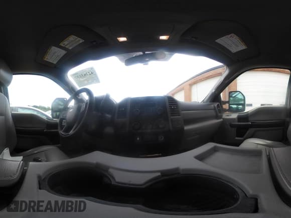 ✅ 2017 Ford F-250 • VIN: 1FD7X2BT3HED33204 • Lot: 42763137. Listed on IAAI with 125,270 mi. Free auction sales archive from the USA and detailed vehicle history report at DreamBid. Image 19.