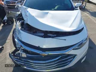 2020 Chevrolet Malibu Premier z VIN 1G1ZE5SX2LF095302, wystawiony jako IAAI lot #43295858 z przebiegiem 103 997 mil mil oraz . Historia ofert i sprzedaży dostępna na DreamBid. Obrazek 6.