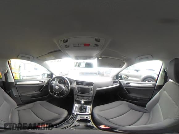 ✅ 2017 Volkswagen Golf S • VIN: 3VW217AU2HM014231 • Lot: 43257430. Wystawiony na IAAI z przebiegiem 80 334 mil. Bezpłatny archiwum sprzedaży aukcyjnych z USA i szczegółowy raport historii pojazdu na DreamBid. Zdjęcie 19.