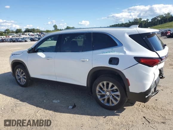 ✅ 2025 Buick Enclave Preferred • VIN: 5GAEVARS7SJ101083 • Lot: 70657465. Listed on Copart with 15,917 mi. Free auction sales archive from the USA and detailed vehicle history report at DreamBid. Image 2.