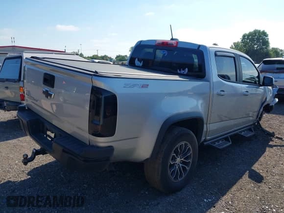 ✅ 2018 Chevrolet Colorado 4WD ZR2 • VIN: 1GCGTEEN9J1285719 • Лот: 42983123. Опубликован ранее на IAAI с пробегом 157 118 миль. Бесплатный доступ к архиву аукционных продаж из США и подробный отчёт об истории автомобиля на DreamBid. Изображение 4.