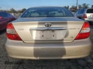 ✅ 2004 Toyota Camry LE • VIN: 4T1BF30K94U072481 • Лот: 85060375. Опубликован ранее на Copart с пробегом 207 295 миль. Бесплатный доступ к архиву аукционных продаж из США и подробный отчёт об истории автомобиля на DreamBid. Изображение 6.
