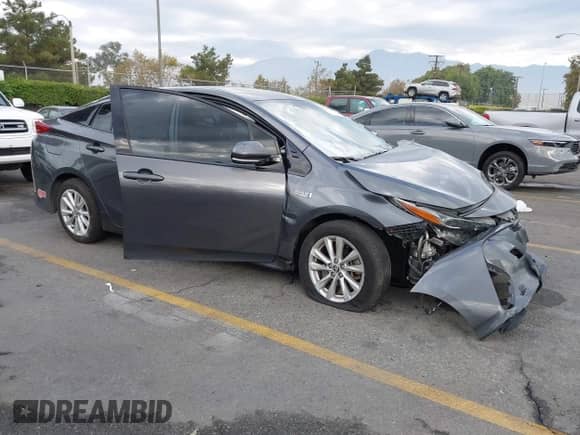 2020 Toyota Prius LE z VIN JTDKARFP7L3139432, wystawiony jako IAAI lot #43411076 z przebiegiem 168 456 mil mil oraz . Historia ofert i sprzedaży dostępna na DreamBid. Obrazek 1.