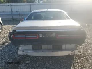 ✅ 2020 Dodge Challenger SXT • VIN: 2C3CDZAG2LH222447 • Lot: 81800395. Wystawiony na Copart z przebiegiem 96 248 mil. Bezpłatny archiwum sprzedaży aukcyjnych z USA i szczegółowy raport historii pojazdu na DreamBid. Zdjęcie 6.