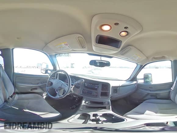 ✅ 2006 Chevrolet Silverado 2500HD LT2 • VIN: 1GCHC23G26F173975 • Lot: 82611505. Wystawiony na Copart z przebiegiem 139 492 mil. Bezpłatny archiwum sprzedaży aukcyjnych z USA i szczegółowy raport historii pojazdu na DreamBid. Zdjęcie 14.