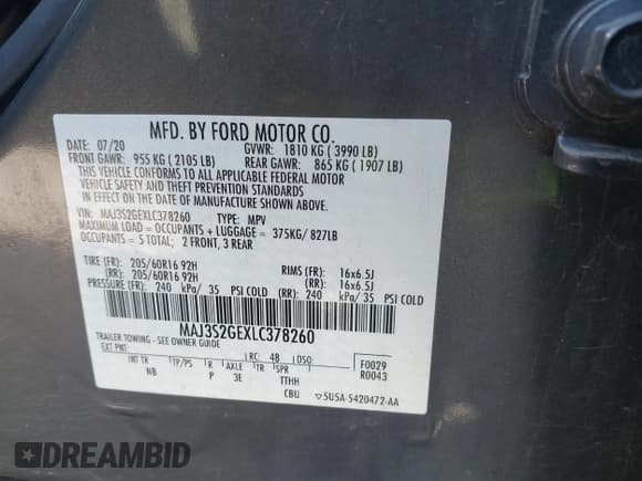 ✅ 2020 Ford EcoSport SE • VIN: MAJ3S2GEXLC378260 • Lot: 43411530. Wystawiony na IAAI z przebiegiem 87 468 mil. Bezpłatny archiwum sprzedaży aukcyjnych z USA i szczegółowy raport historii pojazdu na DreamBid. Zdjęcie 9.