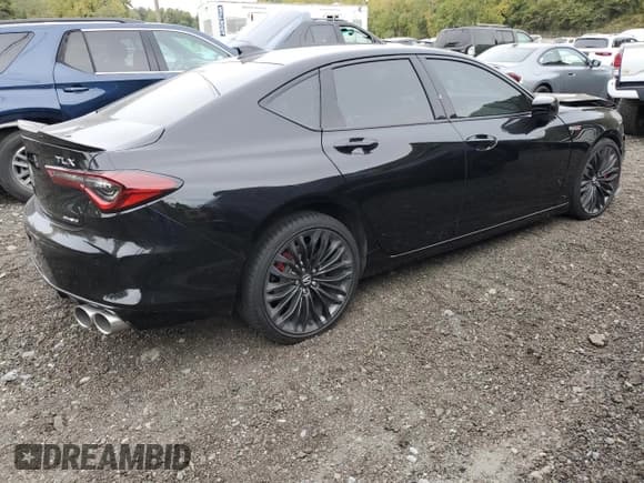 ✅ 2023 Acura TLX Type S • VIN: 19UUB7F07PA003396 • Лот: 81518274. Опубликован ранее на Copart с пробегом Не указан. Бесплатный доступ к архиву аукционных продаж из США и подробный отчёт об истории автомобиля на DreamBid. Изображение 3.