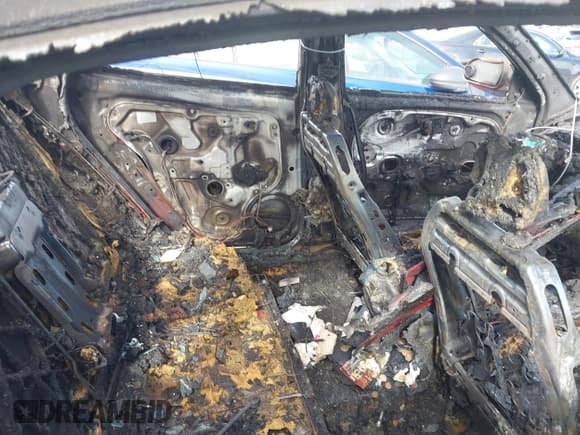 ✅ 2010 Hyundai Elantra GLS • VIN: KMHDU4ADXAU014458 • Лот: 41714425. Опубликован ранее на IAAI с пробегом Не указан. Бесплатный доступ к архиву аукционных продаж из США и подробный отчёт об истории автомобиля на DreamBid. Изображение 8.