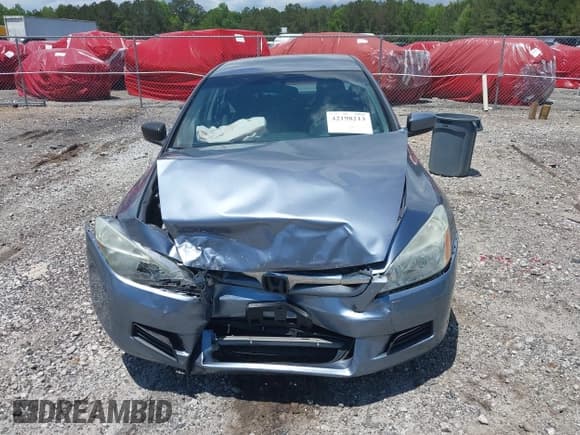 ✅ 2007 Honda Accord LX • VIN: 1HGCM56407A206997 • Lot: 42198213. Listed on IAAI with 188,537 mi. Free auction sales archive from the USA and detailed vehicle history report at DreamBid. Image 12.