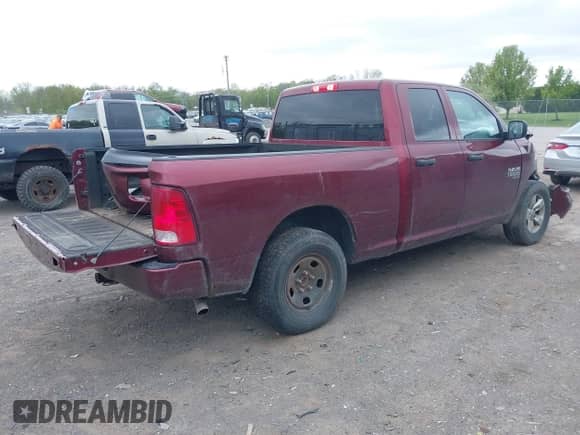 2019 Ram 1500 Tradesman with VIN 1C6RR7FG7KS501699, listed as a IAAI auction lot 42220021 with 92,433 mi miles and . Bid and sale history available at DreamBid. Image 4.