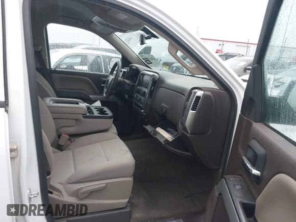 ✅ 2017 Chevrolet Silverado 1500 LT • VIN: 3GCUKREC1HG107987 • Lot: 42653602. Listed on IAAI with 108,162 mi. Free auction sales archive from the USA and detailed vehicle history report at DreamBid. Image 5.